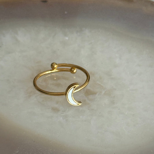 Mother Pearl Moon Gold Ring
