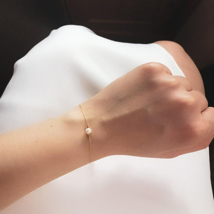 Pearl bracelet
