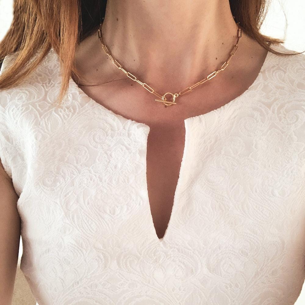 Gold choker necklace