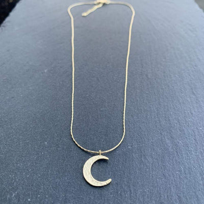 Moon necklace gold