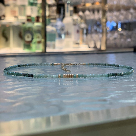 Emerald Necklace with Gold Disks | Mi Cielo London