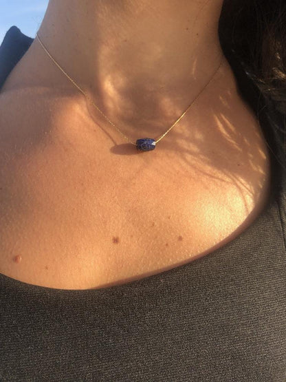 Lapis lazuli necklace gold