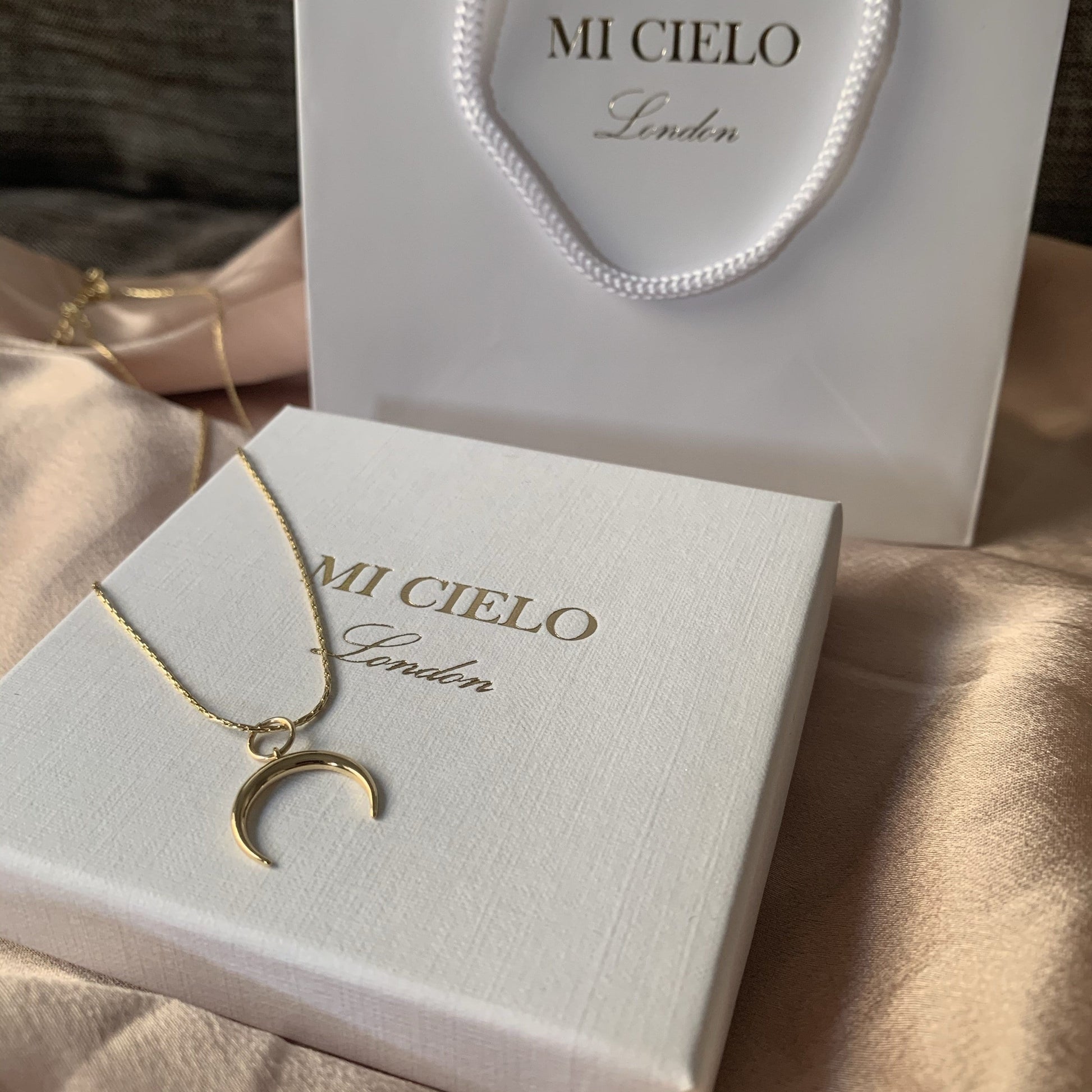 Horn Gold Necklace | Mi Cielo London