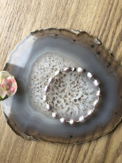 Pearl bracelet with sterling silver