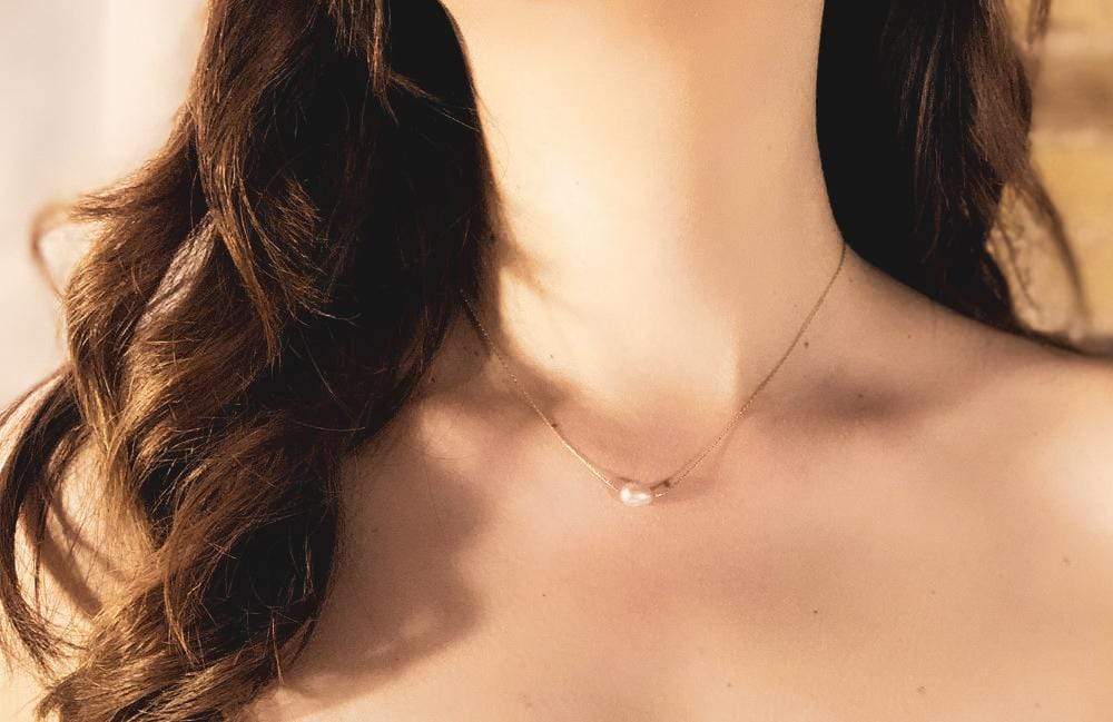 Pink pearl necklace